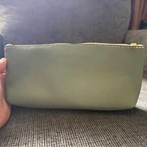 🦄Portland leather utility bag🦄